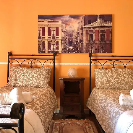 La Maison Blanche Apartment