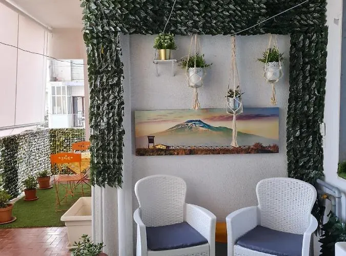 La Maison Blanche Apartment