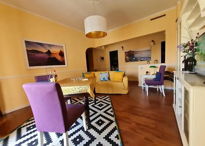 Apartment La Maison Blanche