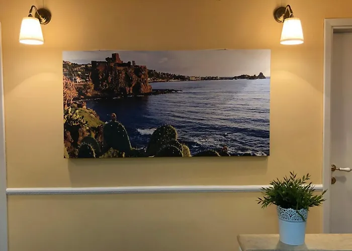 La Maison Blanche Apartment