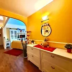 La Maison Blanche Apartment Catania
